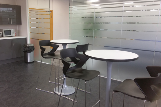 poser tables and chairs